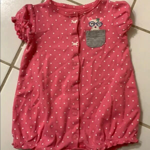 Carter’s Onesie size 6 months